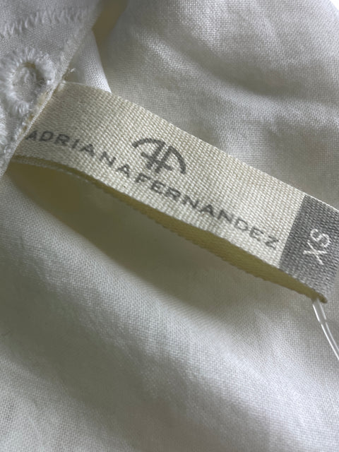 Blusa Adriana Fernandez de Algodón Abullonado Troquelado Blanco - Talla XS