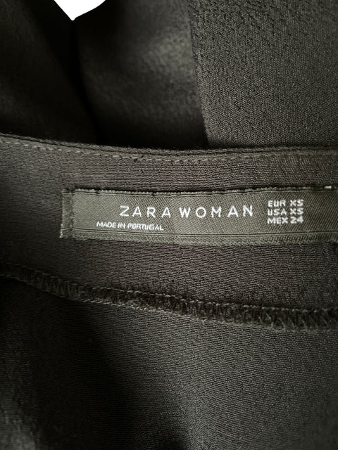 Blusa Zara de Viscosa Flecos Asimétrico Negro - Talla XS