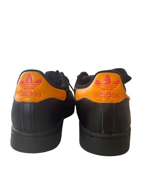 Zapatilla Adidas Suela de goma Cordones Negro - Talla 8