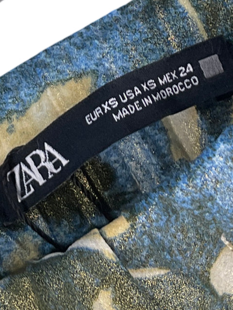 Conjunto Zara Estampado Floral Plisado Azul - Talla XS