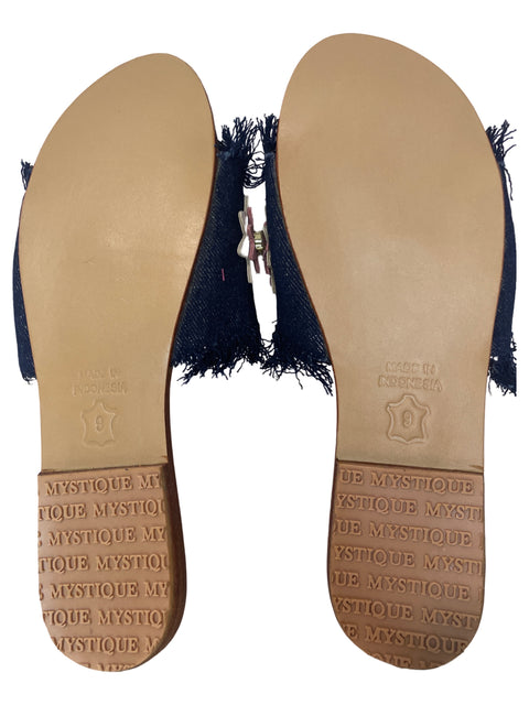 Sandalia Mistique Flat Apliques Floral Azul - Talla 6