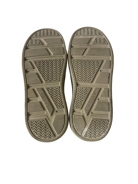 Zapatilla Velez Suela Texturizado Marrón - Talla 36