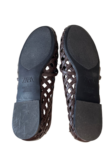 Bailarinas Zara Troquelado Marrón - Talla 37